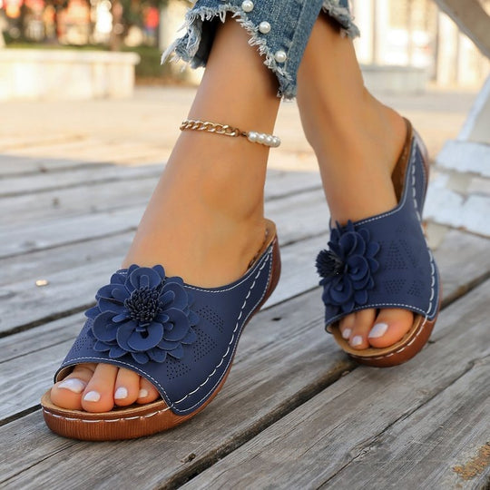 Damen Slip-On Sandalen mit floralem Design und offenem Zehenbereich EB