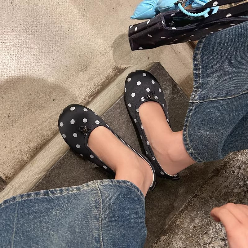 Damen elegante Ballerinas mit verspieltem Punkte-Design und komfortablem Fußbett EB