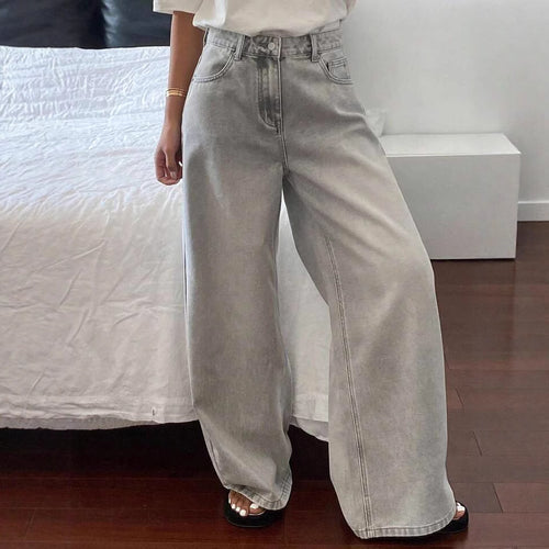 Damen Weite High-Waist Jeans im angesagten Relaxed-Fit-Stil mit filigranen Waschungen EB