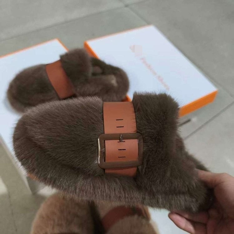 Damen Plüschige Pantoletten mit modischem Riemen von EB