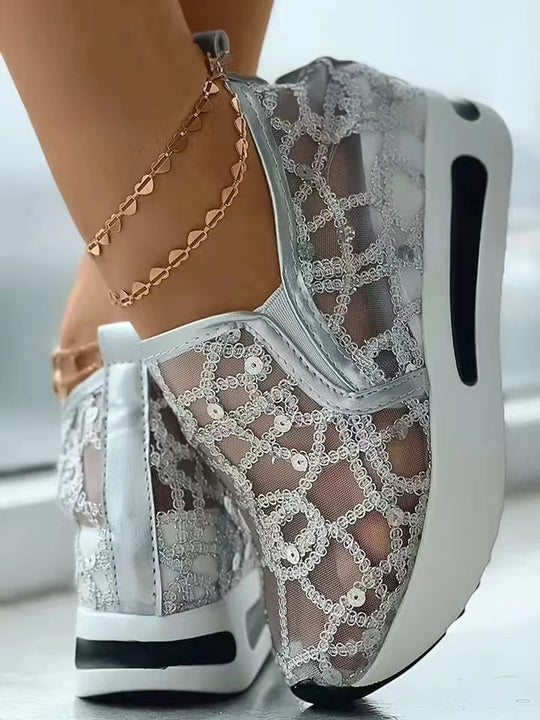 Damen Sneakers mit modischem Netzdesign und glitzernden Akzenten EB