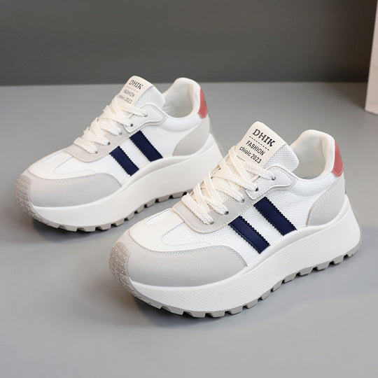 Damen modische Plateau-Sneaker mit atmungsaktiver Oberflächenstruktur und hoher Laufsohle EB