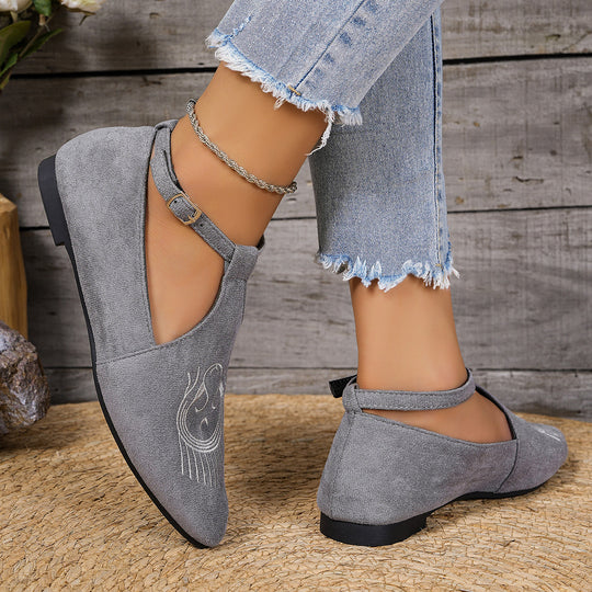 Damen Flache Slingback-Pantoletten mit eleganter Schnallen-Applikation und kunstvollen Stickereien EB