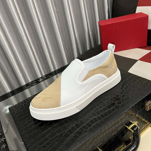 Damen Slip-On Sneakers mit elegantem Camouflage-Muster EB