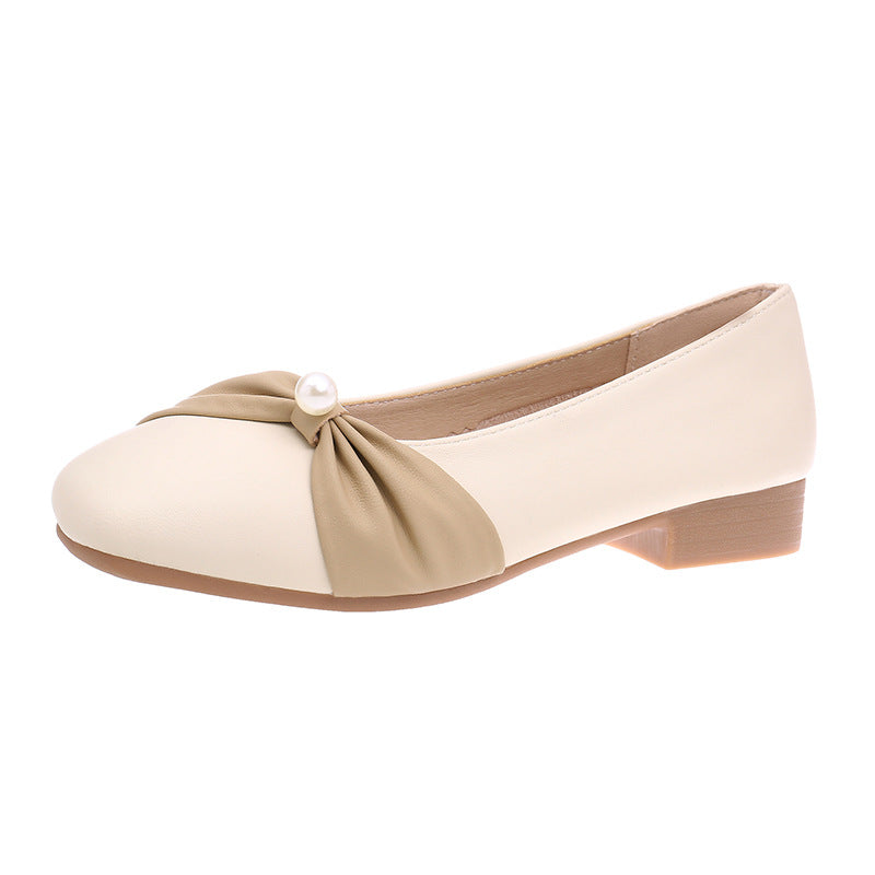 Damen elegante Ballerinas mit modischer Rüschendetail und Perlenakzent EB