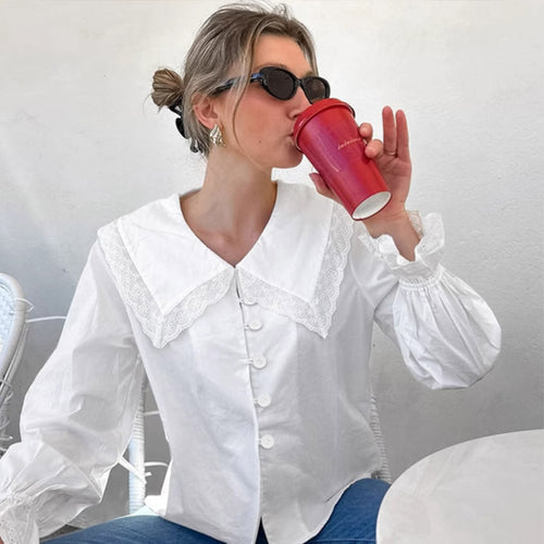 Damen Bluse mit großen Spitzeneinsätzen EB