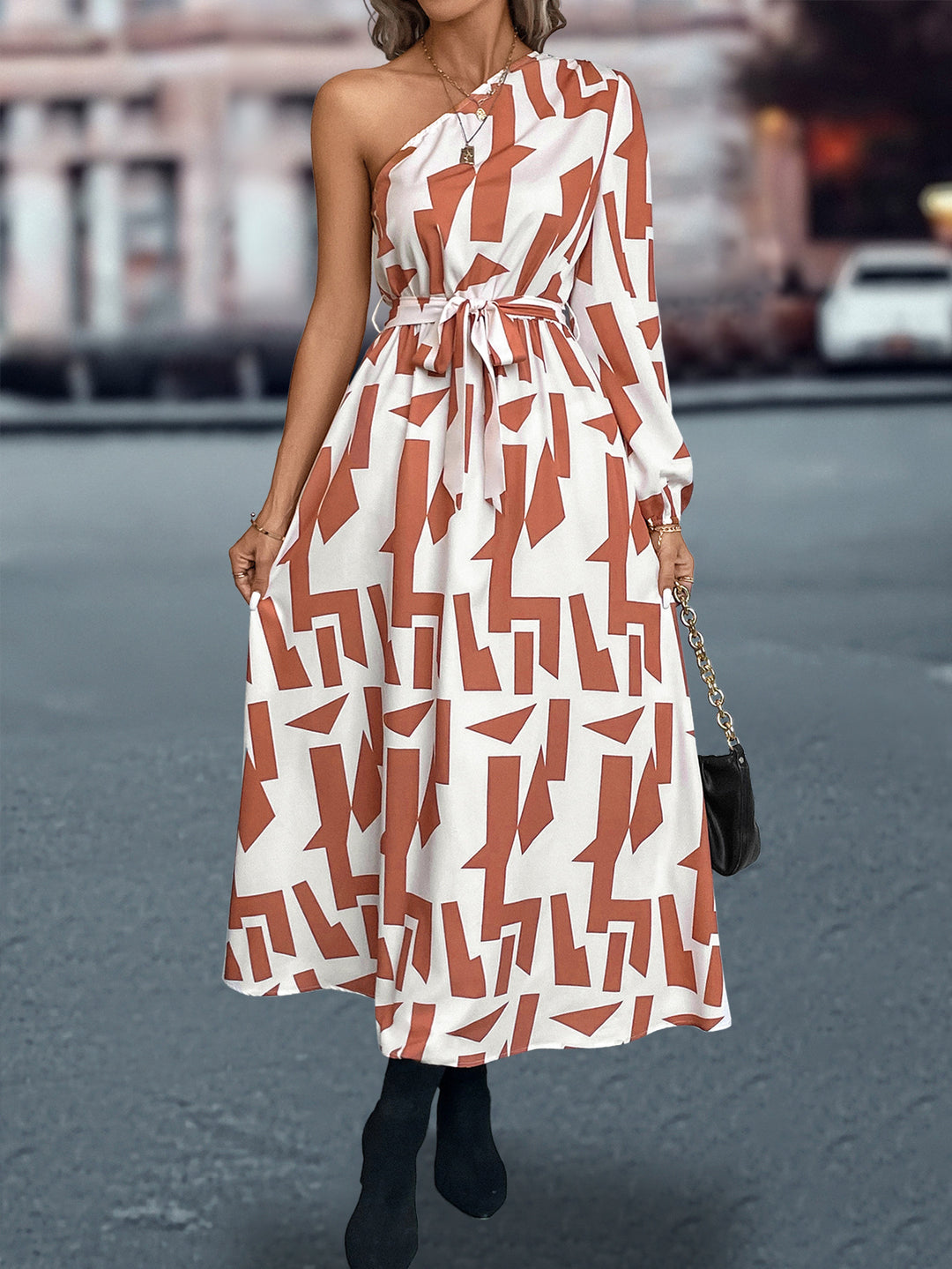 Damen Maxikleid mit asymmetrischem One-Shoulder-Design und Bindegürtel EB