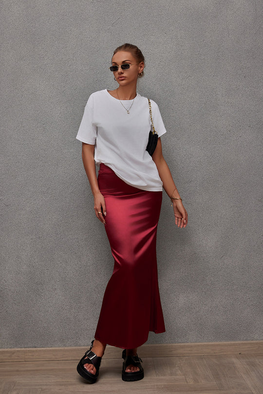 Damen Eleganter Maxirock aus glänzendem Satin mit hohem Schlitz EB