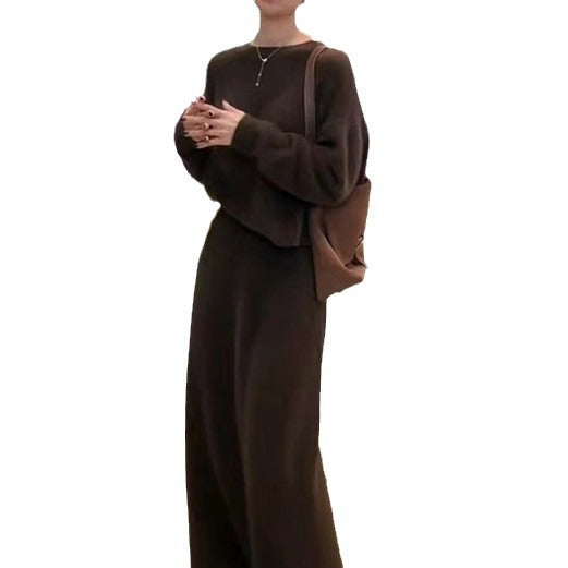 Damen Elegantes Maxikleid mit weichem Strickmaterial und lässigem Schnitt EB