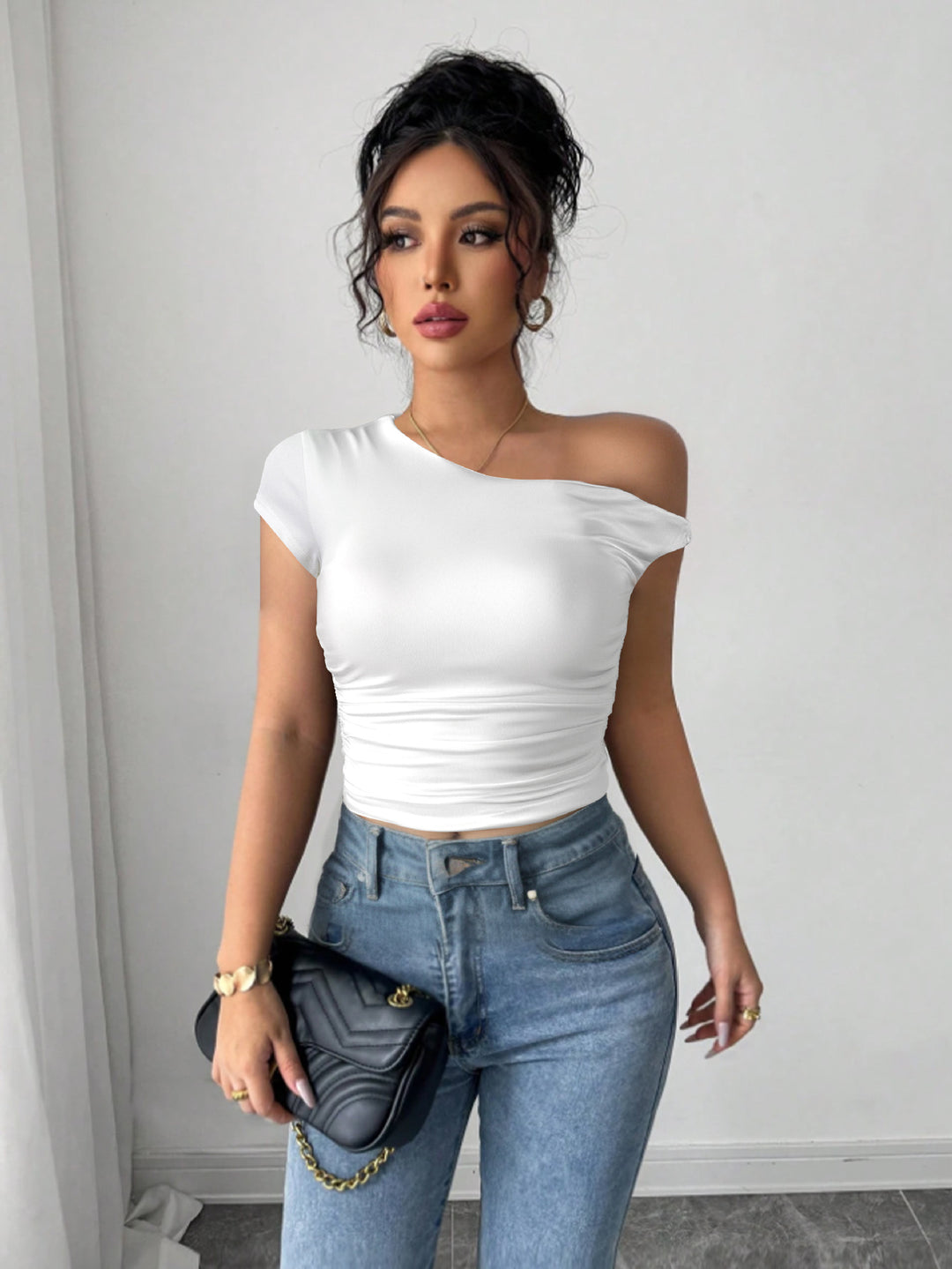 Damen Off-Shoulder Shirt mit Raffung und tailliertem Schnitt EB