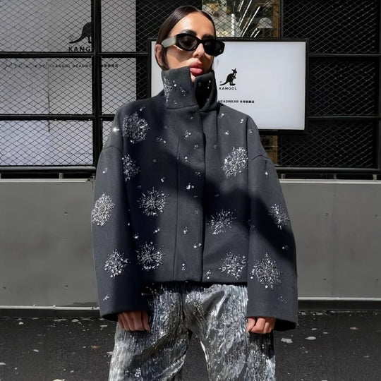 Damen Modische Oversized-Jacke mit funkelnden Applikationen EB