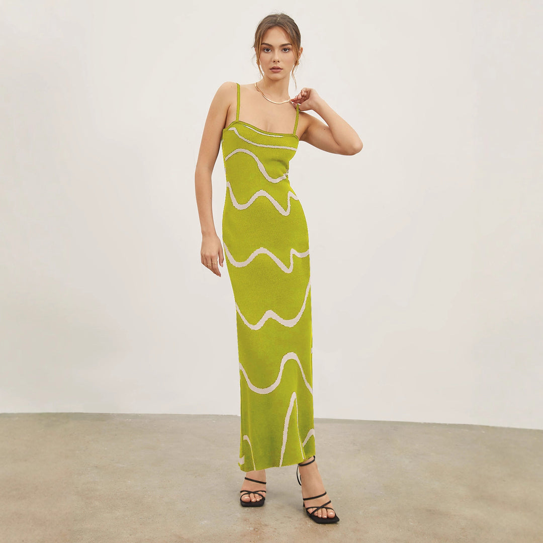 Damen Maxikleid mit modernem Wellenmuster und feinen Spaghettiträgern EB