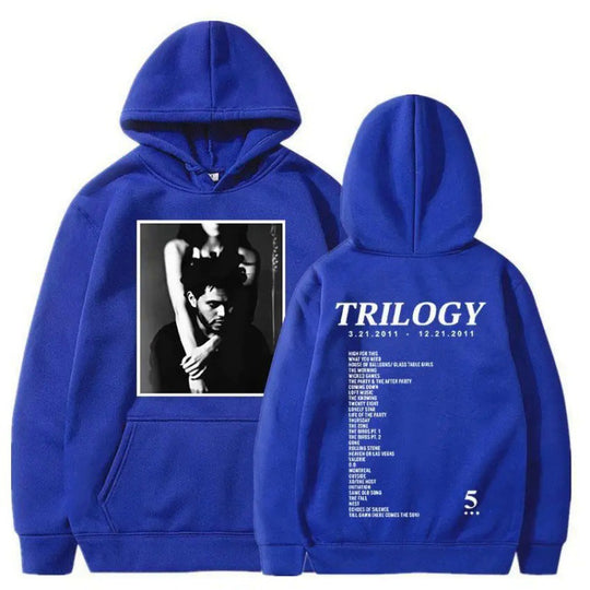 Damen Kapuzenpullover mit künstlerischem Fotodruck und einzigartigem Schriftzug EB