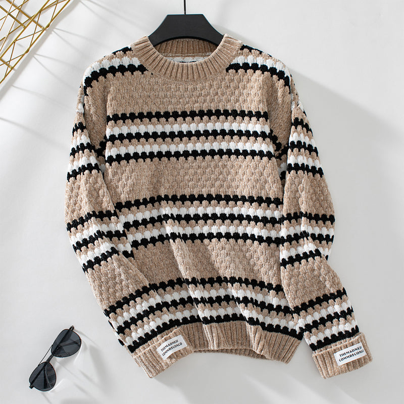 EB | Gestreifter Strickpullover Mit Modernem Stil