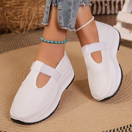 Damen Komfortable Slip-On Sneakers mit atmungsaktiver Strickoberfläche EB