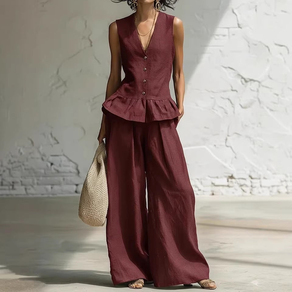 Damen lässiger Jumpsuit mit peplum Schnitt und Knopfdetails EB