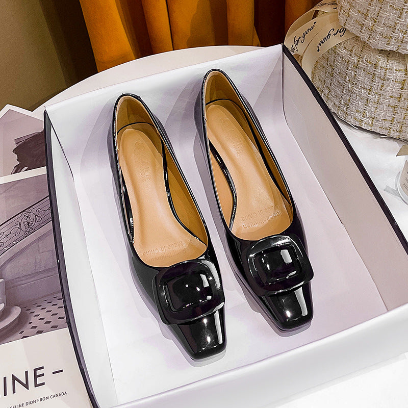 Damen elegante Pumps mit schickem Schmuckdetail und komfortablem Absatz EB