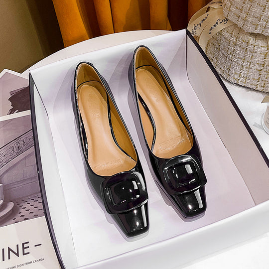 Damen elegante Pumps mit schickem Schmuckdetail und komfortablem Absatz EB