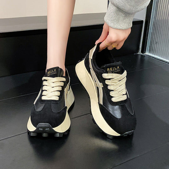 Damen Sportliche Plateau Sneakers mit rutschfester Sohle und atmungsaktivem Obermaterial EB