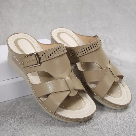 Damen Wedge-Pantoletten mit elegantem Kreuzriemen und komfortablem Fußbett EB
