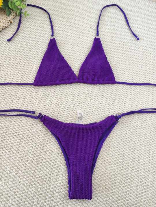 Damen Triangel-Bikini mit strukturiertem Gewebe und eleganten Ringverzierungen EB