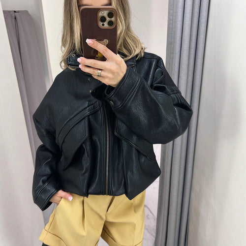 Damen Oversized Kunstlederjacke mit dekorativen Details EB