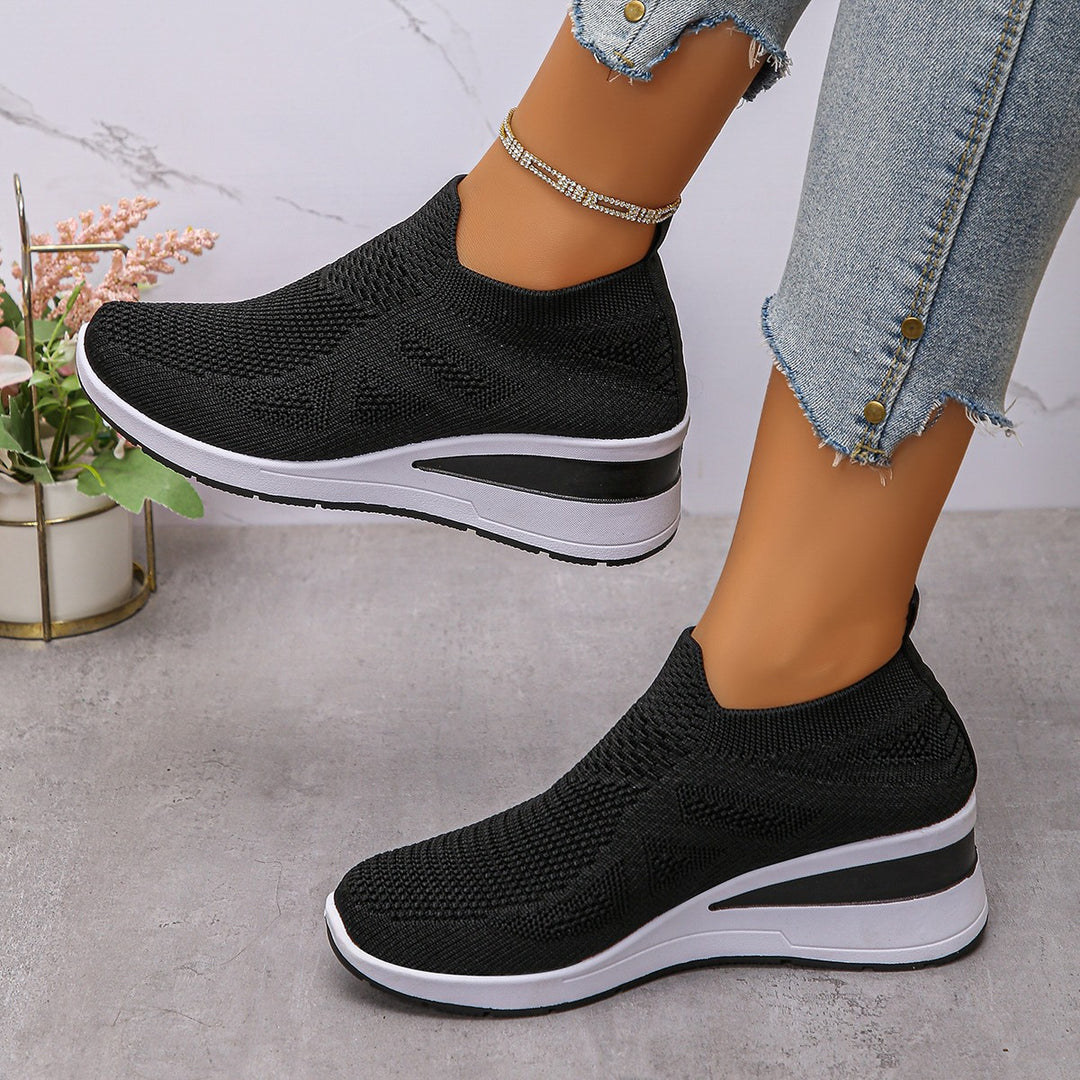 Damen Komfortable Wedge-Sneaker aus atmungsaktivem Strickmaterial EB