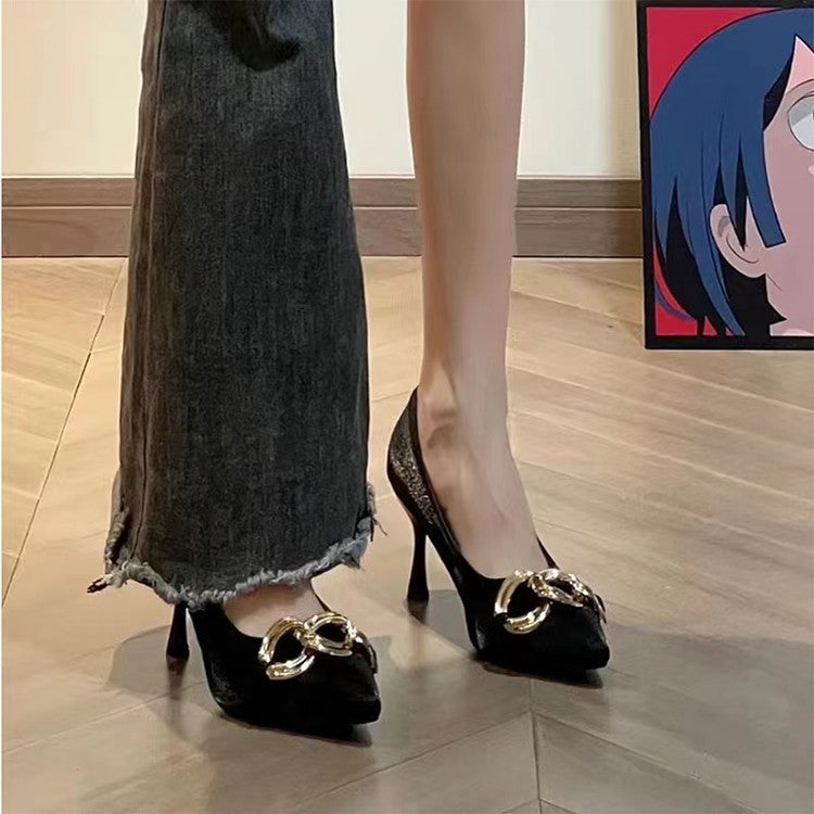 Damen elegante Pumps mit luxuriösem Riemen und spitzem Zehenbereich EB