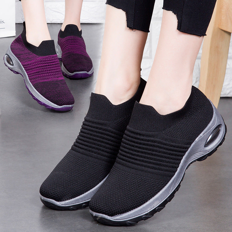 Damen Luftgepolsterte Sneakers mit elastischem Strickoberteil EB