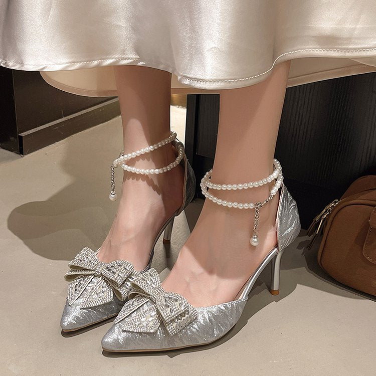 Damen Pumps mit Zierbogen und Perlendetail EB