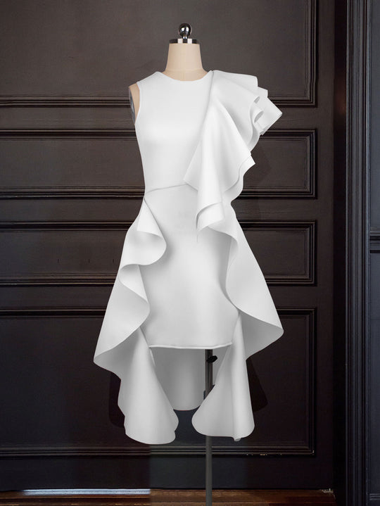 Damen Kleid mit asymmetrischem Rüschendesign EB