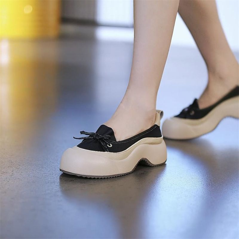 Damen Sleek Casual Slipper mit ausgeprägter Plateau-Sohle und modischem Bindegarn EB
