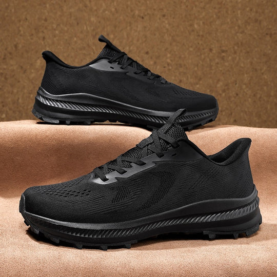 Unisex nan leichte Strick-Trekkingsneaker mit ausgeprägter Profilsohle und reaktiver Dämpfung EB
