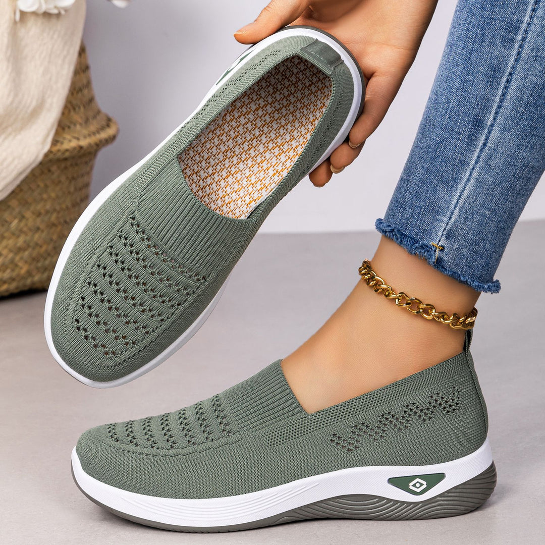 Damen Bequeme und atmungsaktive Slip-On Sneakers mit elastischem Obermaterial EB 1774525960