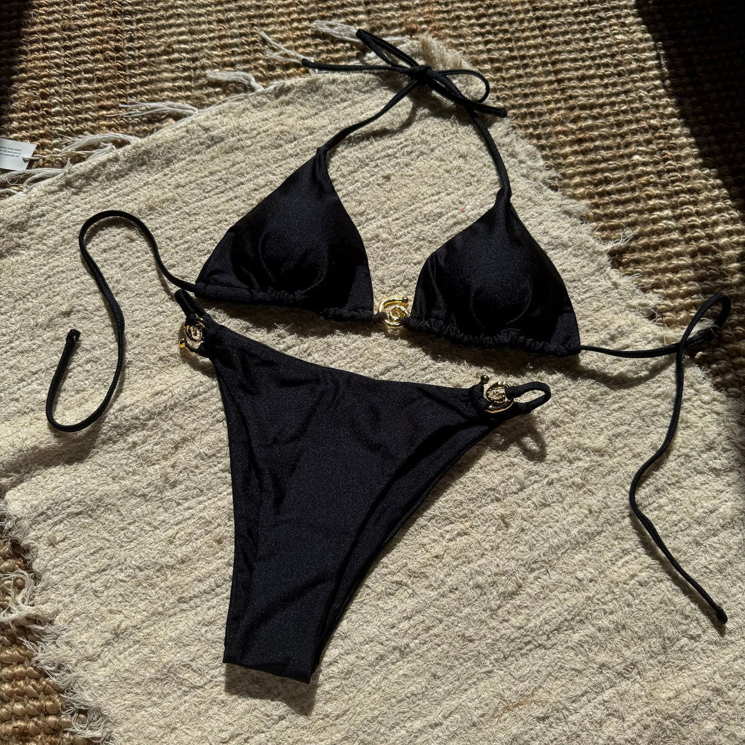 Damen Triangel-Bikini mit luxuriösem Gold-Detail EB