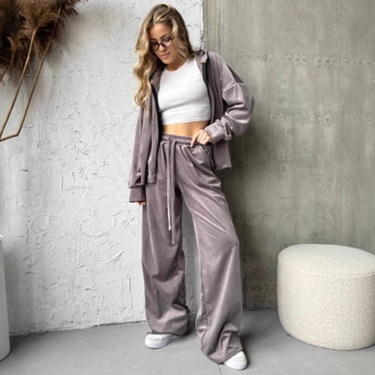 Damen weicher Velours Zweiteiler mit Kapuzenjacke und weiter Jogginghose EB