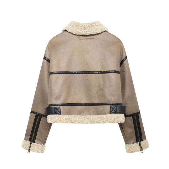 Damen Modische Übergangsjacke aus hochwertigem Kunstleder mit Teddyfell-Kragen und praktischen Taschen EB