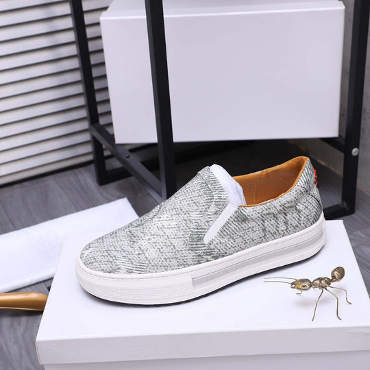 Damen Slip-On Sneakers mit atmungsaktiver und elastischer Oberflächenstruktur EB