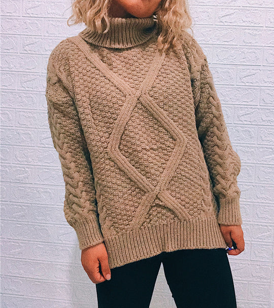 Damen Grobstrickpullover mit modischem Zopfmuster und hohem Kragen EB