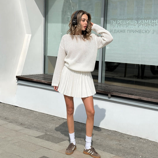 Damen oversized Netzstrickpullover mit plissiertem Minirock-Set Eichborn Berlin