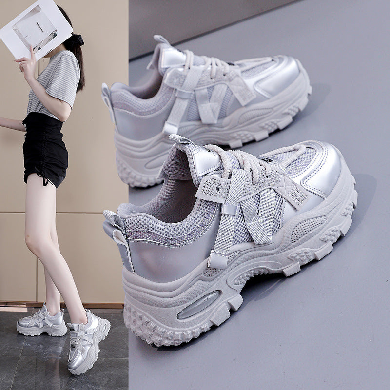 Damen Sportliche Sneakers mit atmungsaktivem Netzmaterial und stabiler Profilsohle EB