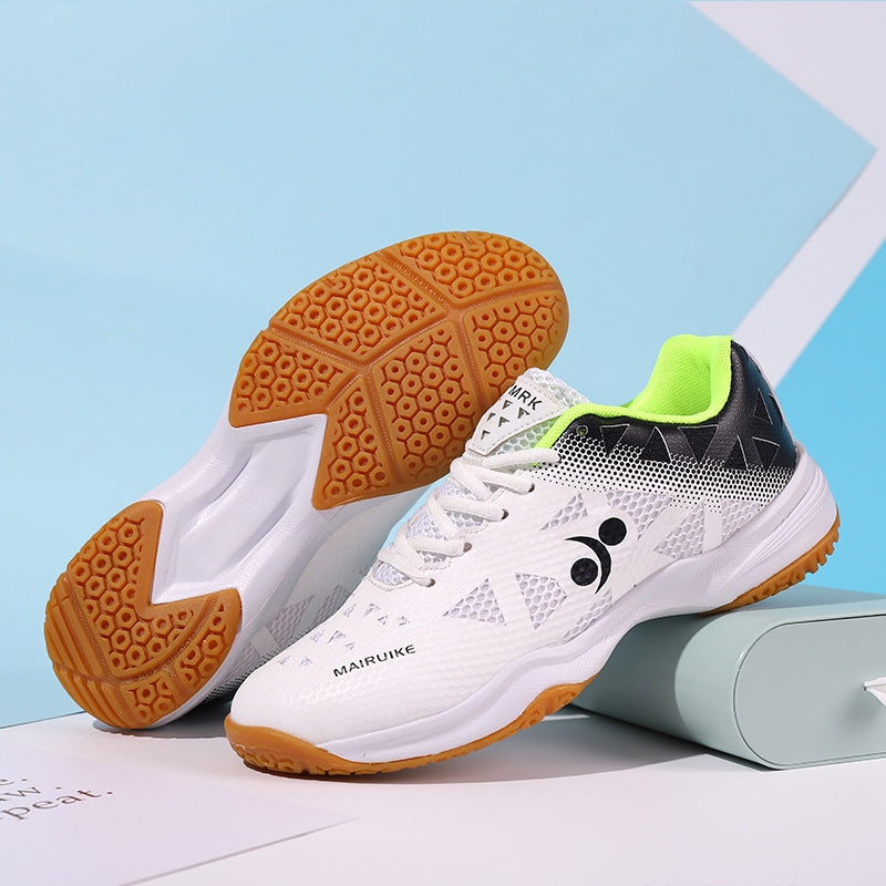 Unisex Indoor-Court-Sneaker mit griffiger nicht abfärbender Gummisohle und verstärkter Zehenkappe EB