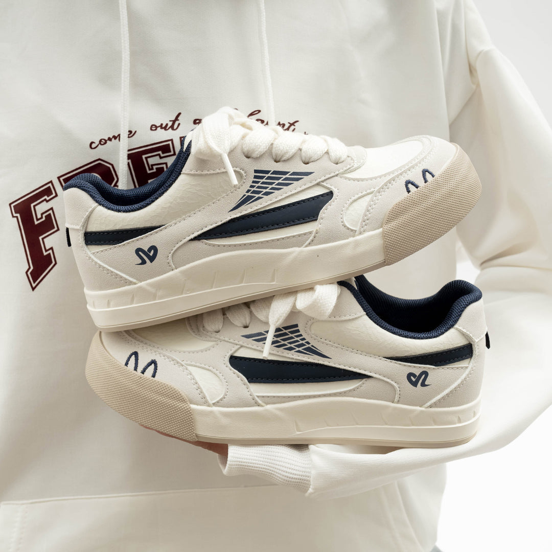 Damen Sportliche Sneaker mit atmungsaktiven Mesh-Einsätzen und griffiger Sohle EB