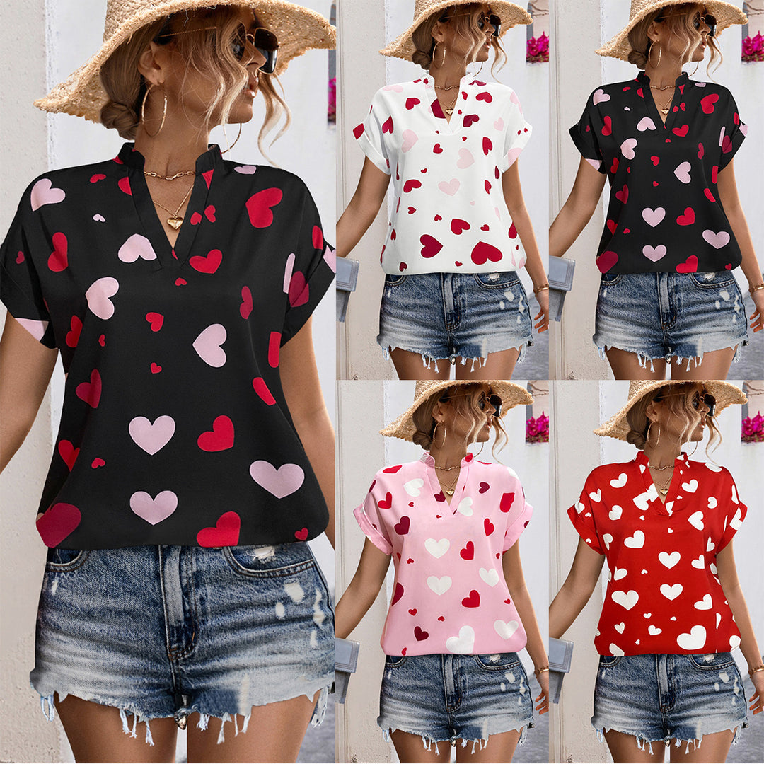 Damen luftiges Blusenshirt mit herzförmigem Print und lockerer Passform EB