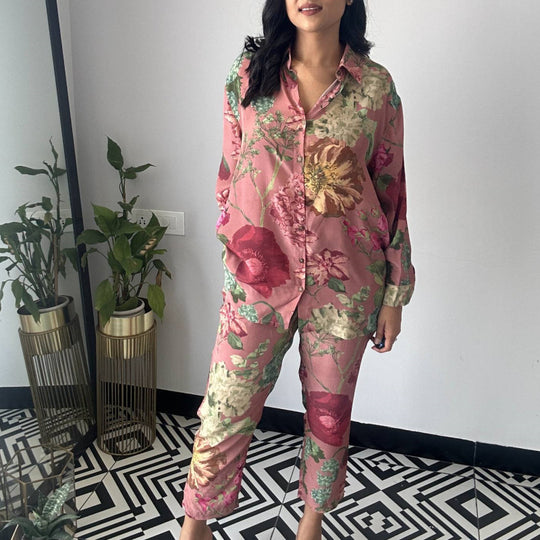 Damen Blumendesign Pyjama-Anzug EB