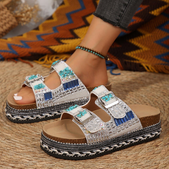 Damen Dekorative Zehentrenner-Sandalen mit breiten Riemen und funkelnden Akzenten EB