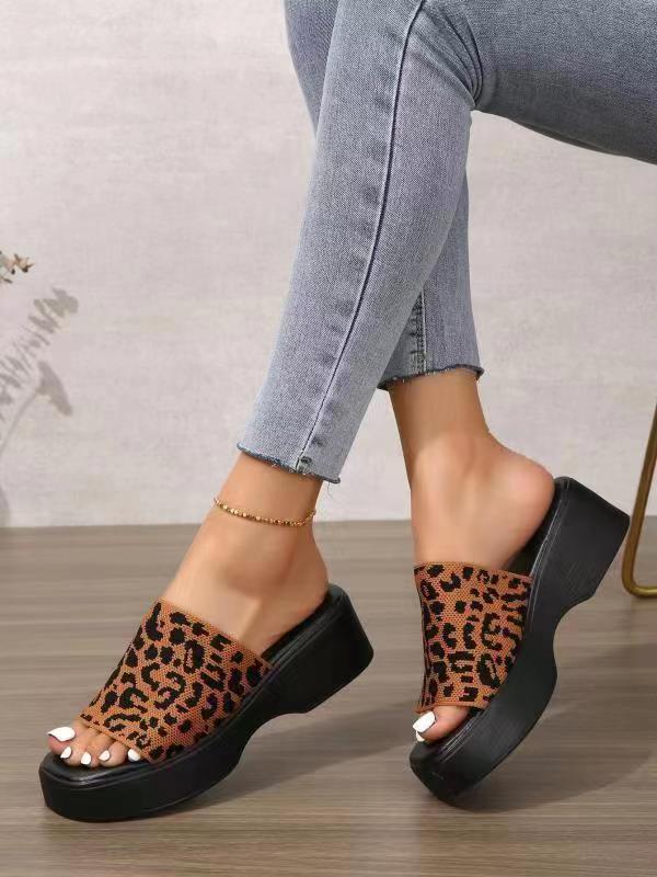 Damen Wedge-Pantoletten mit breitem Riemen und komfortabler Sohle EB