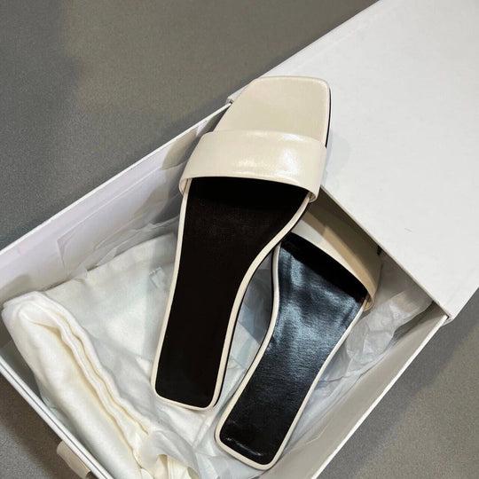 Damen Elegante Slipper mit breitem Riemendesign EB