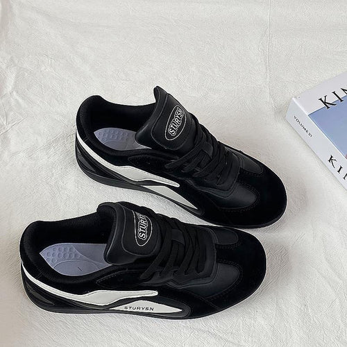 Damen Retro-Inspirierte Sneakers mit atmungsaktivem Obermaterial EB