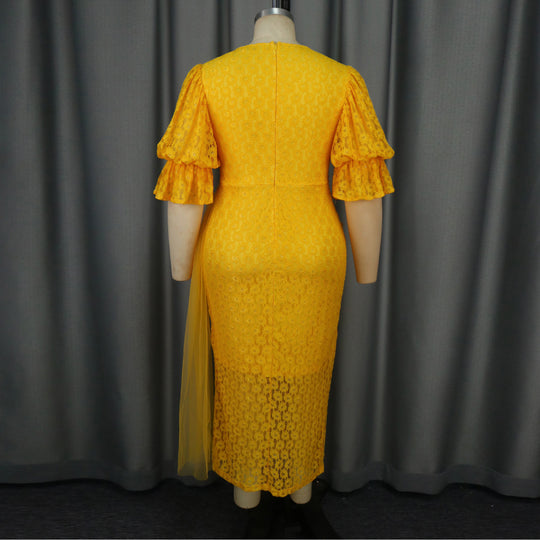Damen elegantes Spitzenteil Kleid mit voluminösen Rüschensäumen EB